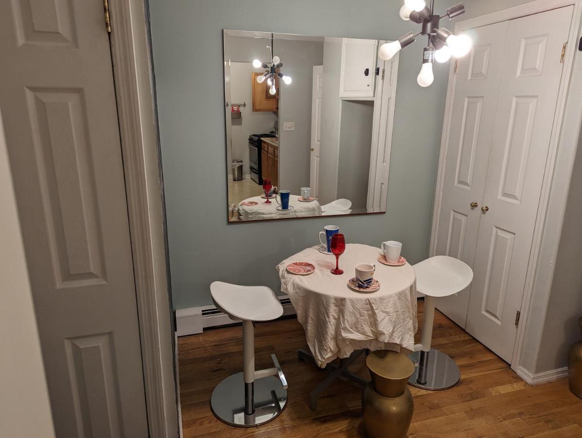 & Affordable Williamsburg Small Habitación en casa particular *